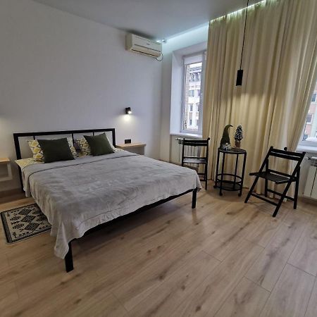 ריבנה Soborna Apartment מראה חיצוני תמונה