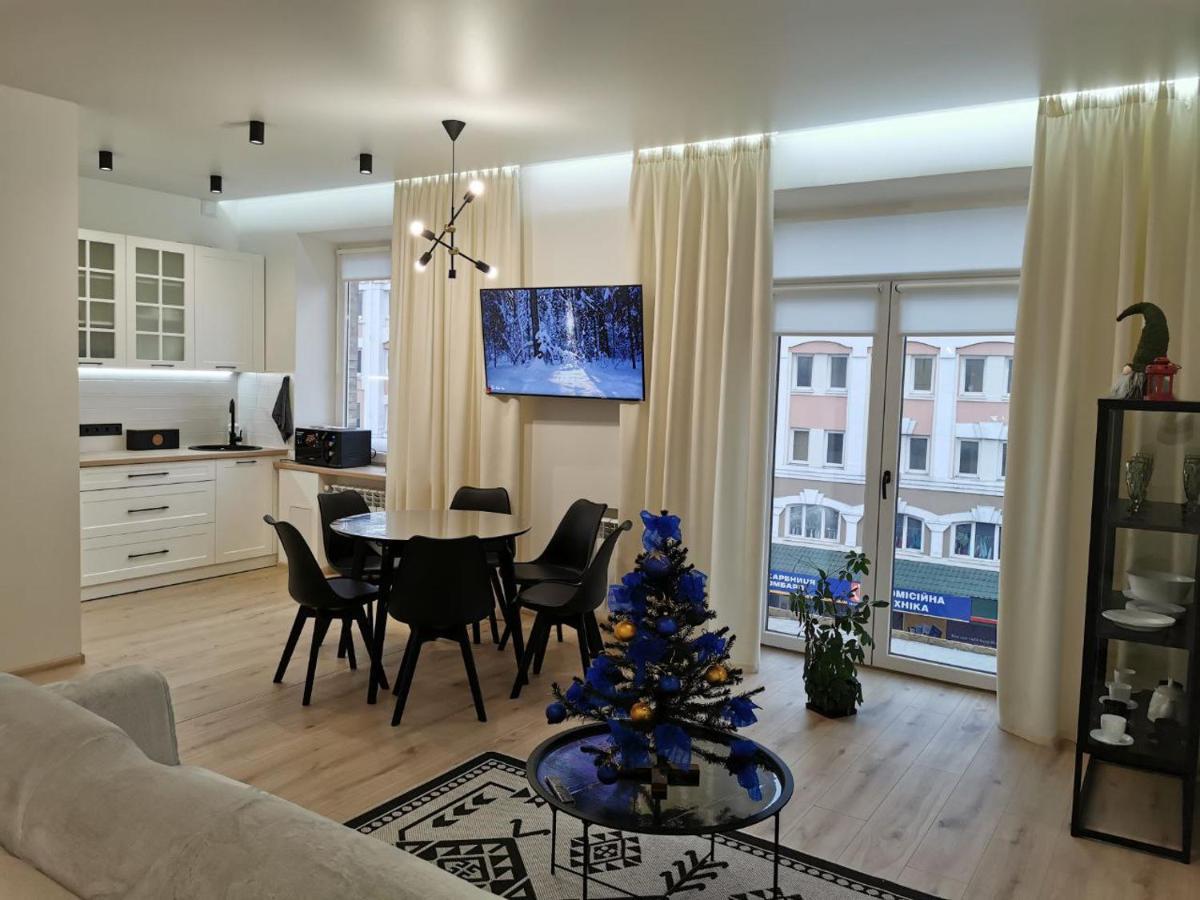 ריבנה Soborna Apartment מראה חיצוני תמונה