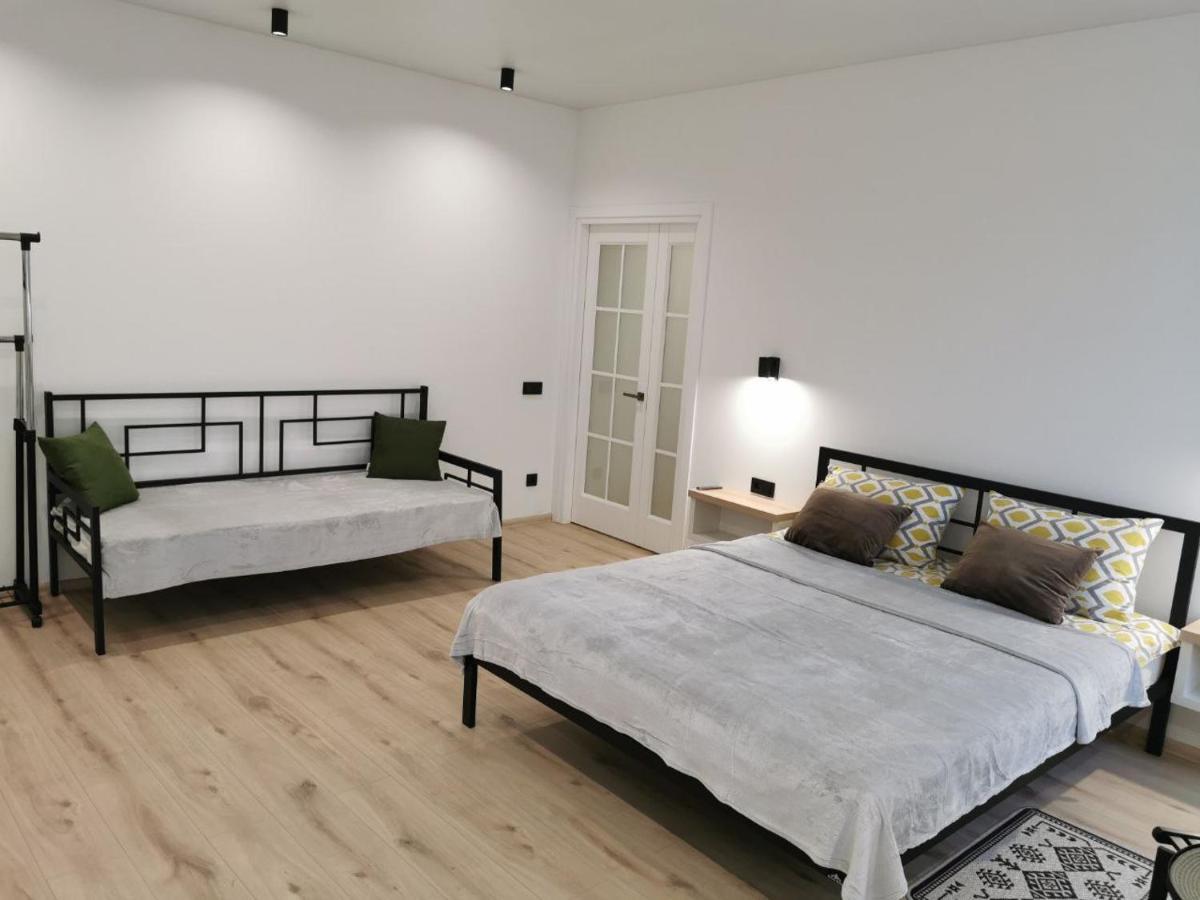 ריבנה Soborna Apartment מראה חיצוני תמונה